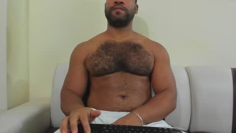 Snapshot of lunainsane58 chatting on February 5, 2026, 7:35 am Luna online show from February 5, 2026, 7:35 am