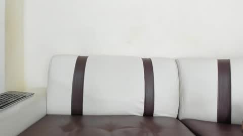 Snapshot of lunainsane58 chatting on February 6, 2026, 6:44 pm Luna online show from February 6, 2026, 6:44 pm