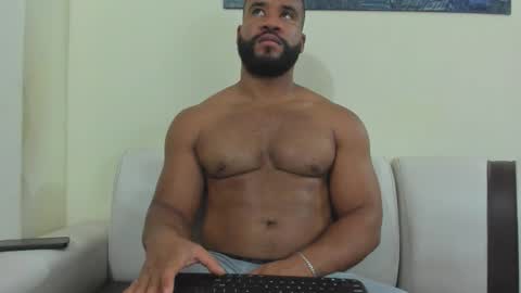 Snapshot of lunainsane58 chatting on March 16, 2026, 8:18 am Luna online show from March 16, 2026, 8:18 am