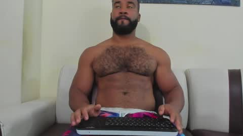 Luna online show from May 5, 2026, 7:05 am