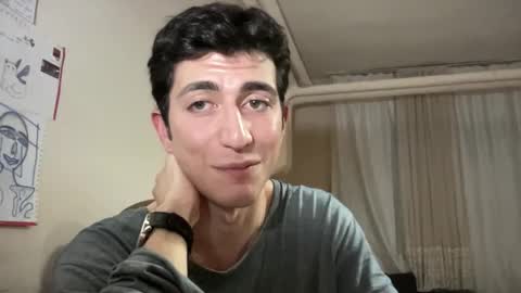 LunaPica online show from October 31, 2025, 6:09 pm