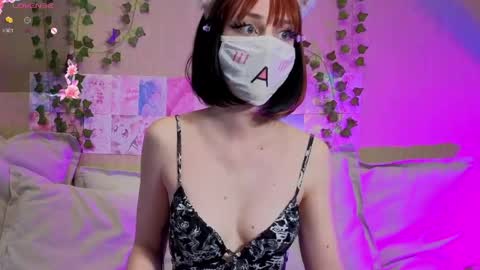 Luna online show from April 26, 2026, 4:15 pm