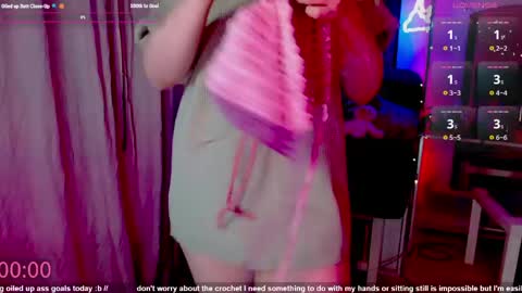 Luna online show from March 21, 2026, 9:18 pm