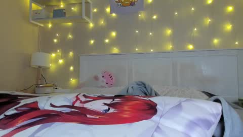 Snapshot of lunar_sofia chatting on January 13, 2025, 12:45 pm Sofia online show from January 13, 2025, 12:45 pm