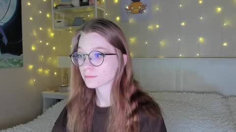 Snapshot of lunar_sofia chatting on January 27, 2025, 3:26 am Sofia online show from January 27, 2025, 3:26 am