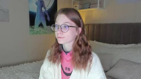 Snapshot of lunar_sofia chatting on February 25, 2025, 12:13 pm Sofia online show from February 25, 2025, 12:13 pm