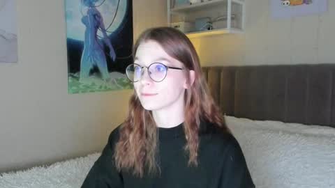 Snapshot of lunar_sofia chatting on March 1, 2025, 7:48 pm Sofia online show from March 1, 2025, 7:48 pm