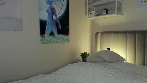 Snapshot of lunar_sofia chatting on October 6, 2025, 10:34 am Sofia online show from October 6, 2025, 10:34 am