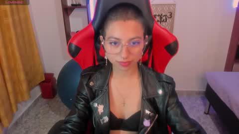 Snapshot of lunarichy chatting on October 14, 2025, 7:03 pm lunarichy online show from October 14, 2025, 7:03 pm