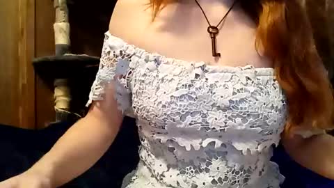 lunathepoet online show from July 11, 2026, 10:11 pm