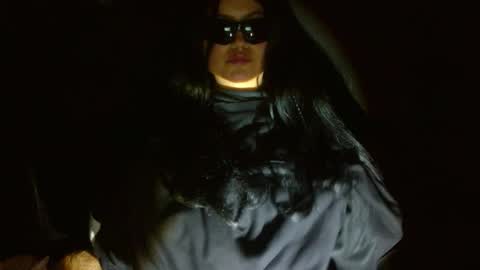 Snapshot of lunatica_2000 chatting on November 18, 2025, 4:28 am Luna online show from November 18, 2025, 4:28 am