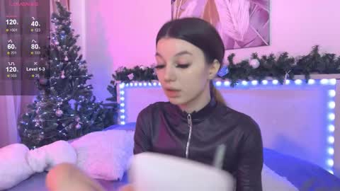 Snapshot of lunavine chatting on February 9, 2026, 7:34 am Veronica online show from February 9, 2026, 7:34 am