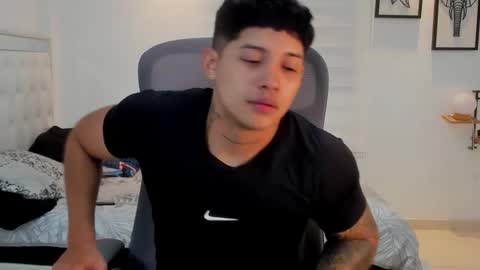 Lunay online show from February 21, 2026, 12:00 am