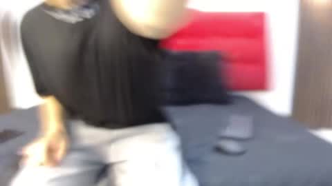 lunaydream online show from April 17, 2026, 11:13 am