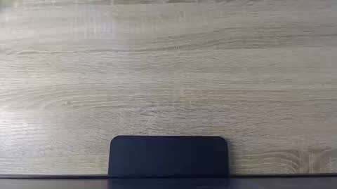 Luni Love online show from March 8, 2026, 2:04 am