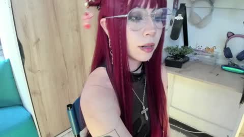 Snapshot of lunivyra chatting on July 22, 2026, 3:59 pm lunivyra online show from July 22, 2026, 3:59 pm