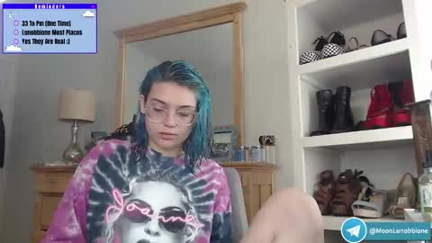 Snapshot of lunobbione chatting on March 27, 2026, 4:18 pm Lunobbione online show from March 27, 2026, 4:18 pm
