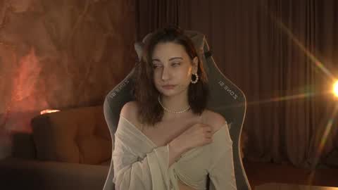 Snapshot of luntiki chatting on April 11, 2026, 7:07 pm Amelia online show from April 11, 2026, 7:07 pm