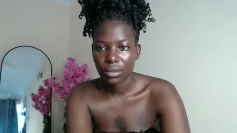 luo_queen online show from February 28, 2026, 8:59 am