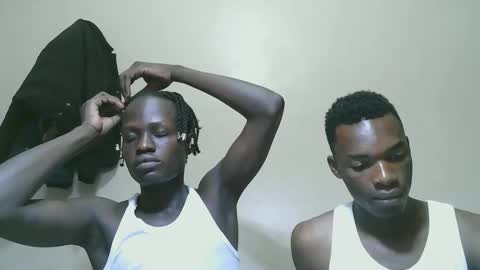 luoislove online show from November 15, 2025, 8:27 pm