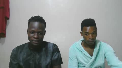 luoislove online show from February 3, 2026, 4:43 am