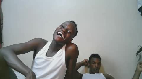 luoislove online show from April 9, 2026, 8:03 pm