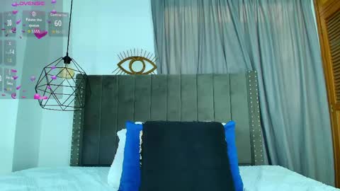 Snapshot of lupita_hot3xx chatting on April 6, 2026, 2:29 pm Lupita online show from April 6, 2026, 2:29 pm