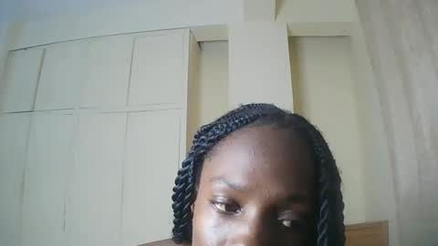 Lion online show from May 30, 2026, 7:44 pm
