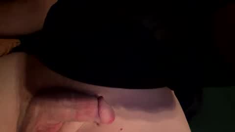 luscious19855 online show from April 16, 2026, 3:35 pm