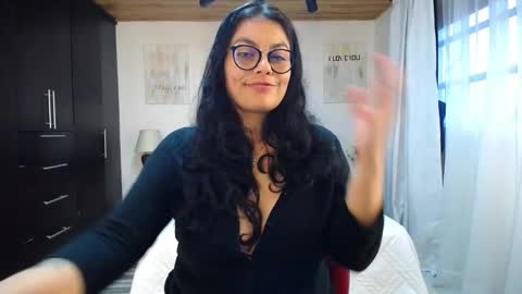 Angela 3 online show from March 11, 2025, 11:04 pm