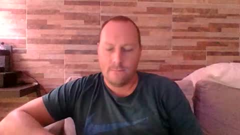 Snapshot of lustonfan chatting on March 26, 2026, 11:49 am lustonfan online show from March 26, 2026, 11:49 am