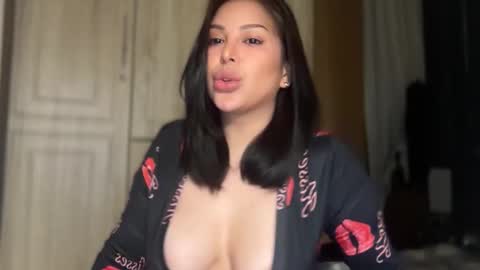 Snapshot of lustsaint chatting on September 10, 2025, 6:24 am Hi i am Luna i am mixed race Filipina Aussie youve ever wanted to meet online show from September 10, 2025, 6:24 am