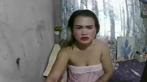 Flora Mae online show from March 6, 2026, 7:27 am
