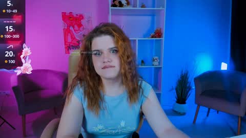 lusy_puff online show from January 12, 2025, 2:03 am