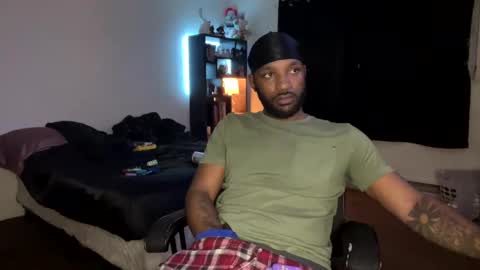 luverboi online show from February 16, 2025, 2:53 am