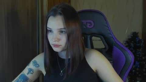 Snapshot of luvmeeow chatting on January 4, 2025, 6:09 am Ann online show from January 4, 2025, 6:09 am