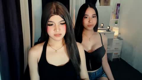 queen lux online show from October 30, 2025, 10:16 am