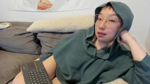 Snapshot of luxgray chatting on March 5, 2025, 3:08 am LuxGray online show from March 5, 2025, 3:08 am