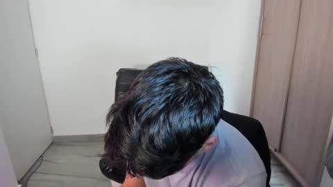 Snapshot of luxrx chatting on June 8, 2026, 6:52 pm luxrx online show from June 8, 2026, 6:52 pm