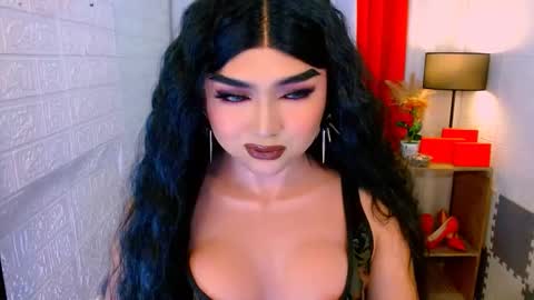 Sasha Blaire online show from February 10, 2026, 8:24 pm