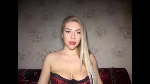 LuxSonyaStar online show from March 14, 2026, 8:36 pm