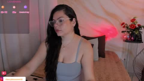 Snapshot of luxury_01 chatting on June 23, 2026, 1:03 am Cherry online show from June 23, 2026, 1:03 am