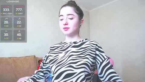 Snapshot of luxuryalma18 chatting on May 5, 2026, 6:54 am Alma online show from May 5, 2026, 6:54 am