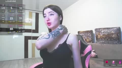 Snapshot of luxuryalma18 chatting on May 19, 2026, 3:13 am Alma online show from May 19, 2026, 3:13 am