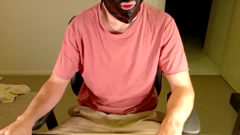 Snapshot of lxgxnd99 chatting on March 6, 2026, 10:01 am lxgxnd99 online show from March 6, 2026, 10:01 am