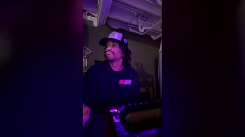 lxrdhxkvgemvsterjuice online show from April 29, 2026, 9:54 pm