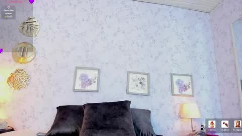 Lyan online show from April 13, 2026, 7:41 pm