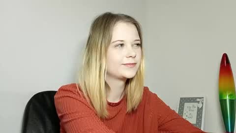 Snapshot of lydiasunny chatting on September 29, 2025, 6:13 pm Lydia online show from September 29, 2025, 6:13 pm