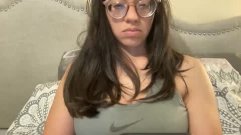 Olivia online show from January 31, 2026, 9:02 pm