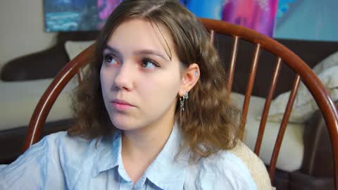 hi im Lyle online show from February 8, 2025, 3:19 am